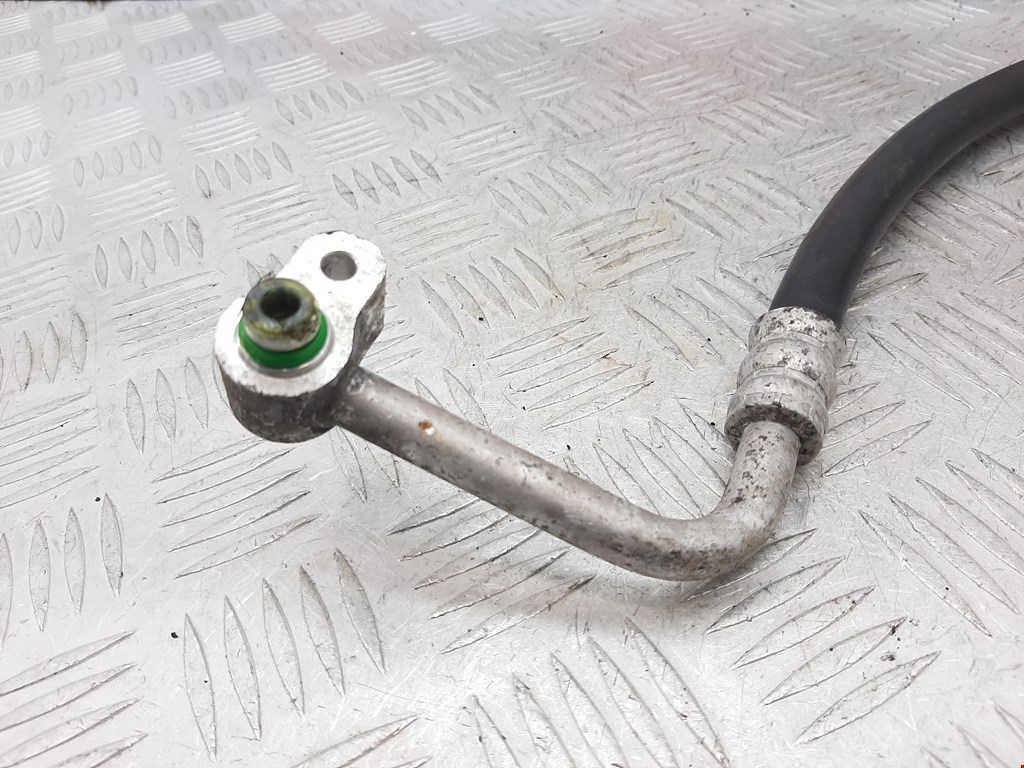 Трубка кондиционера KIA Sorento 2002-2009