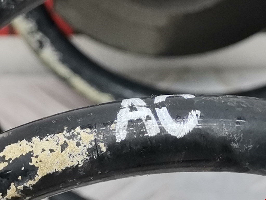 Пружина задняя левая/правая OPEL Corsa D 2006-2014