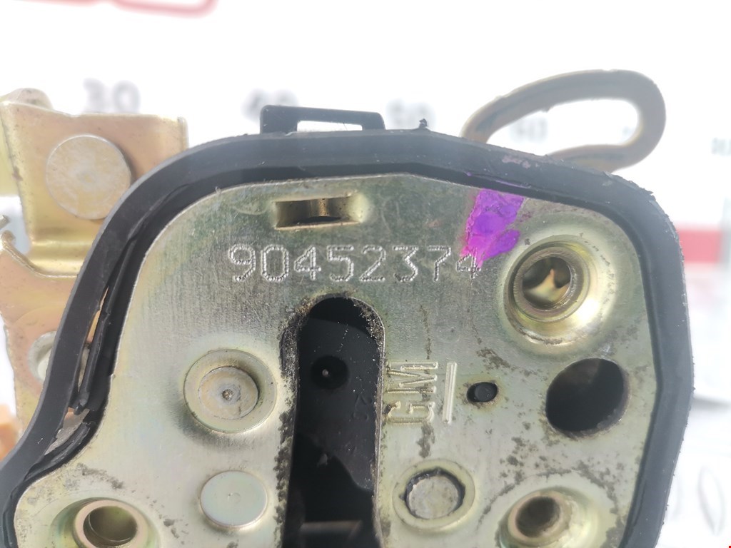 Замок двери передней правой OPEL Corsa B 1993-2000