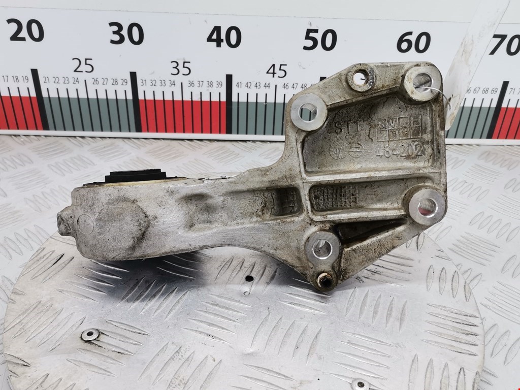 Кронштейн КПП PEUGEOT 206 1998-2012