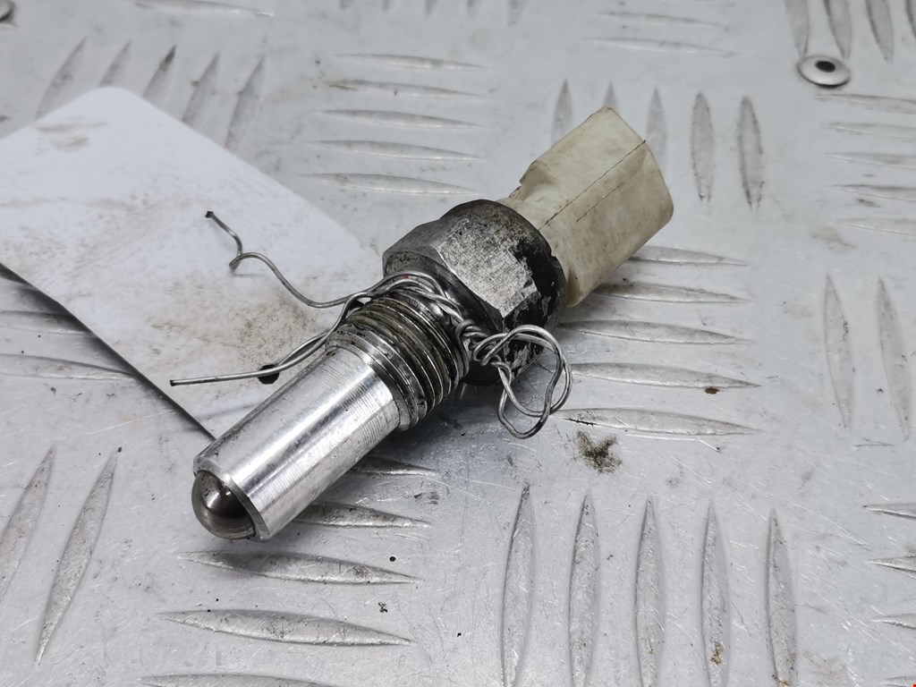 Датчик включения заднего хода FORD Focus I 1998-2005