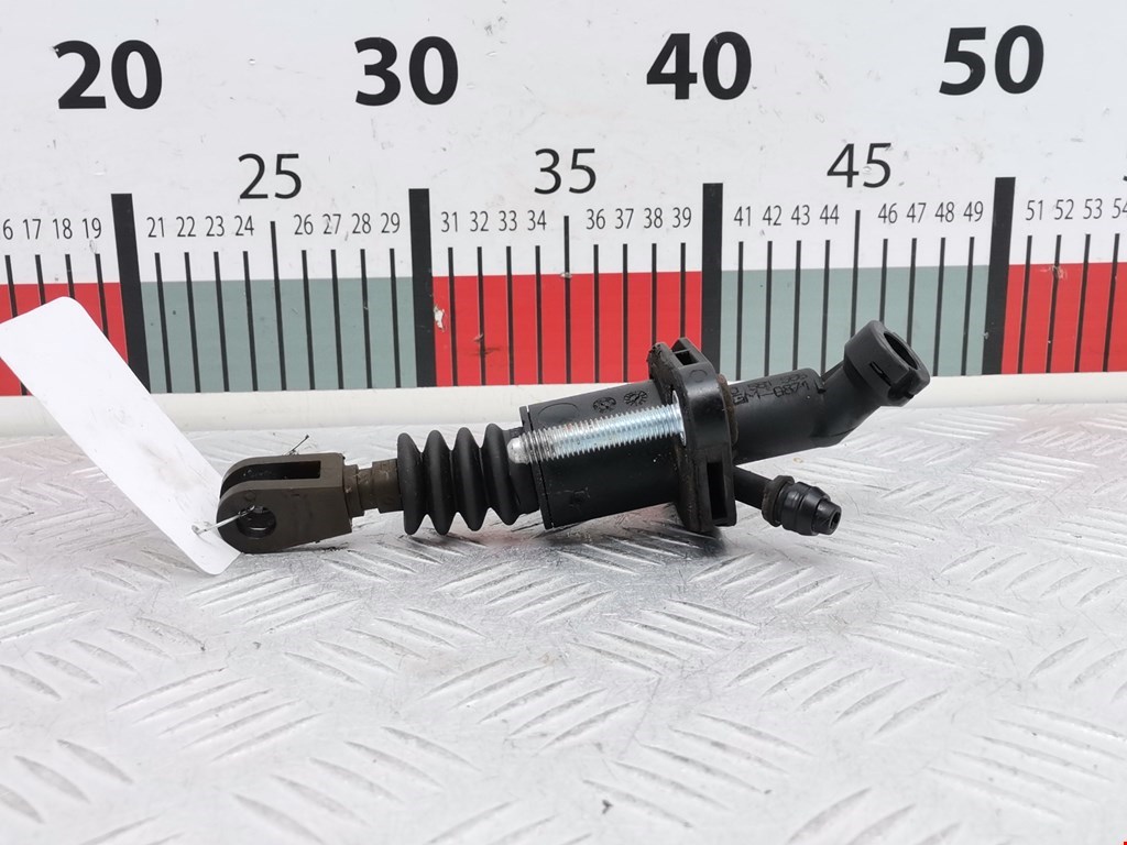 Цилиндр сцепления главный OPEL Zafira B 2005-2012