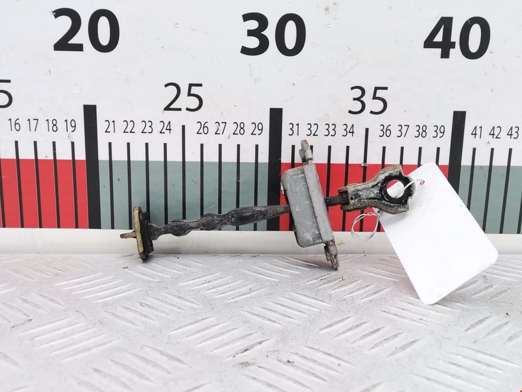 Ограничитель открывания двери NISSAN Pathfinder R51M 2004-2014