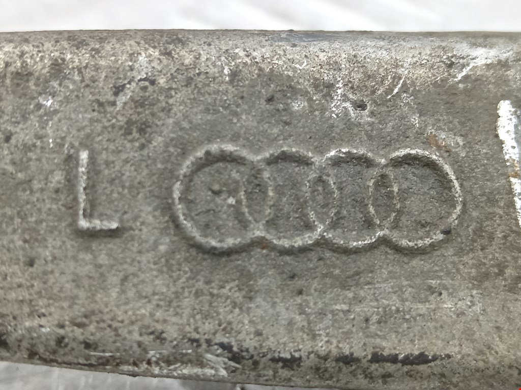 Рычаг передний левый AUDI A6 C6 2004-2010