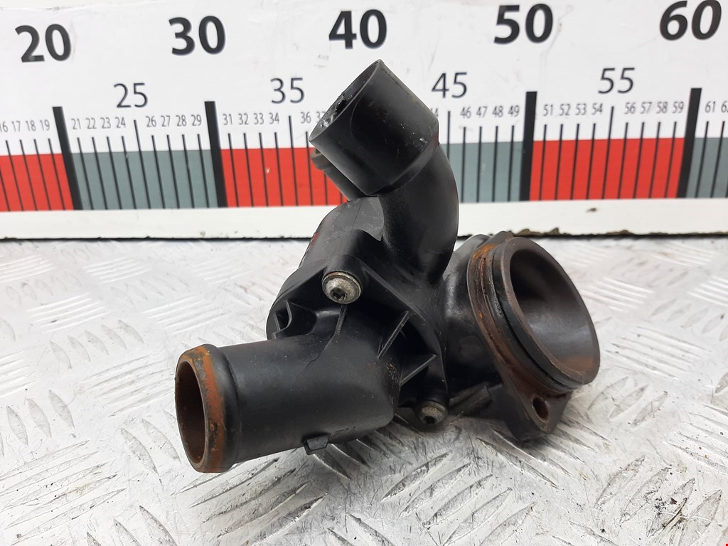 Корпус термостата SKODA Fabia MK2 5J 2007-2014