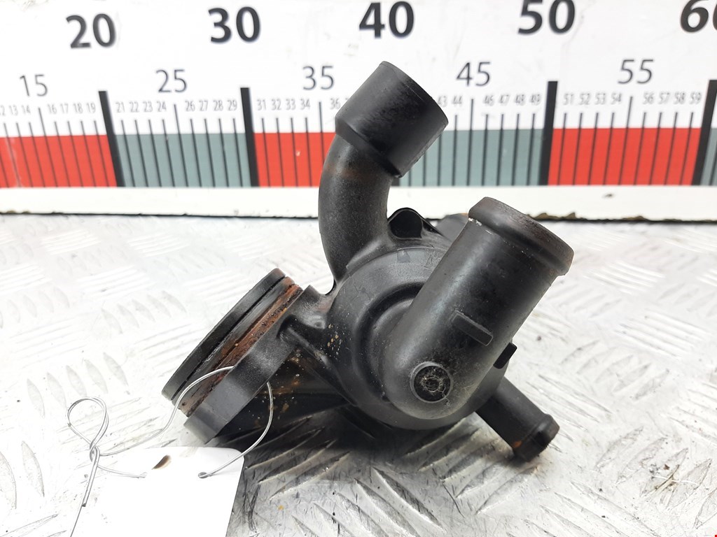 Корпус термостата SKODA Fabia MK2 5J 2007-2014