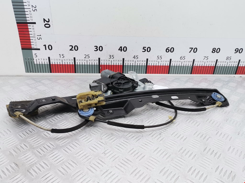 Стеклоподъемник передний правый OPEL Astra J 2009-2017