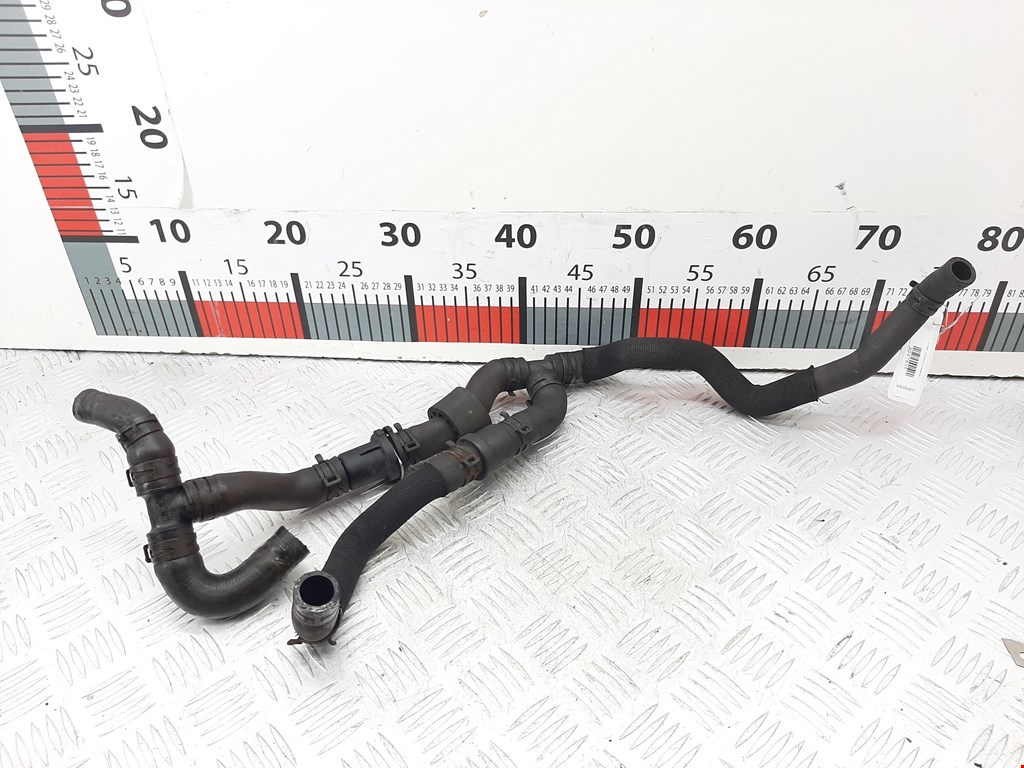Патрубок AUDI A4 B8 2007-2015