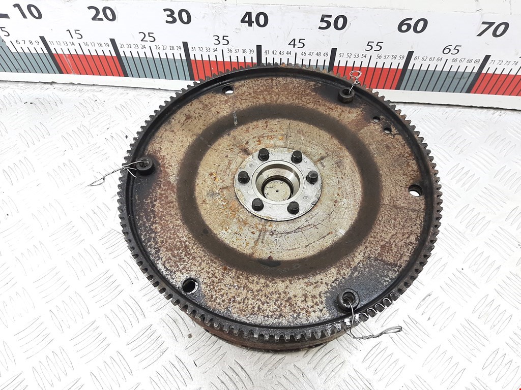 Маховик (демпфер сцепления) AUDI A4 B8 2007-2015