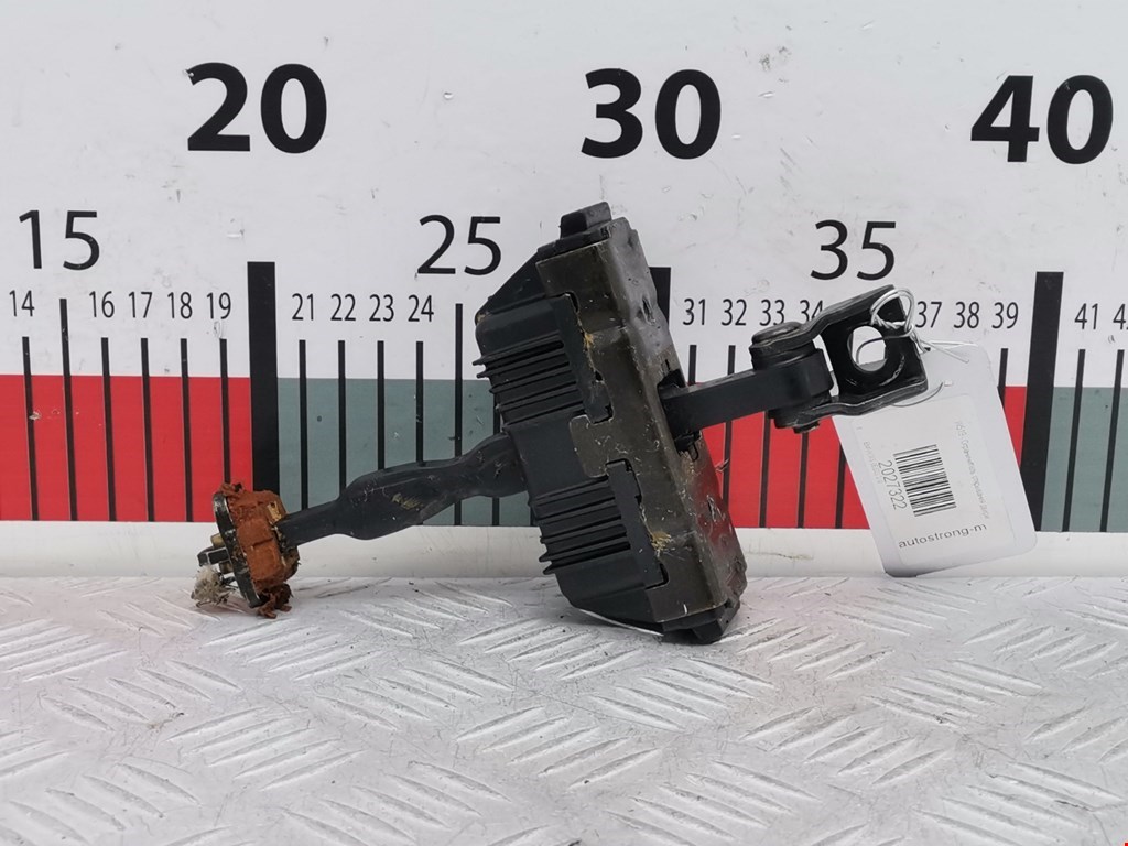 Ограничитель открывания двери BMW X5 E53 1999-2006