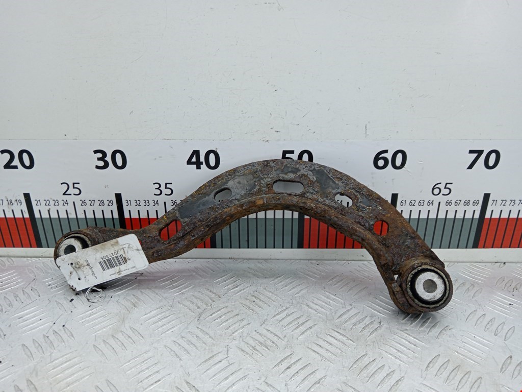 Рычаг задний правый AUDI A6 C6 2004-2010