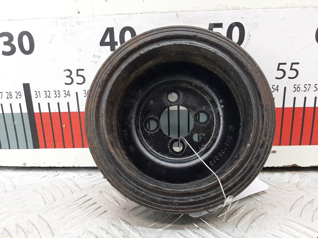 Шестерня коленвала (шкив) AUDI A4 B8 2007-2015