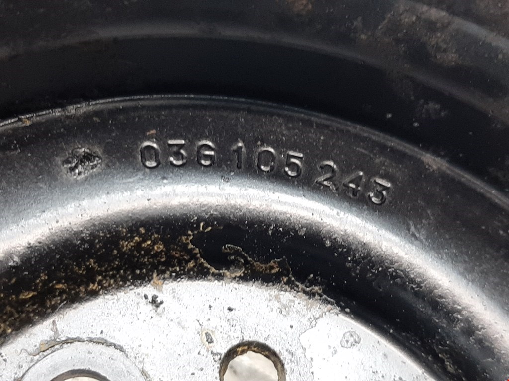 Шестерня коленвала (шкив) AUDI A4 B8 2007-2015