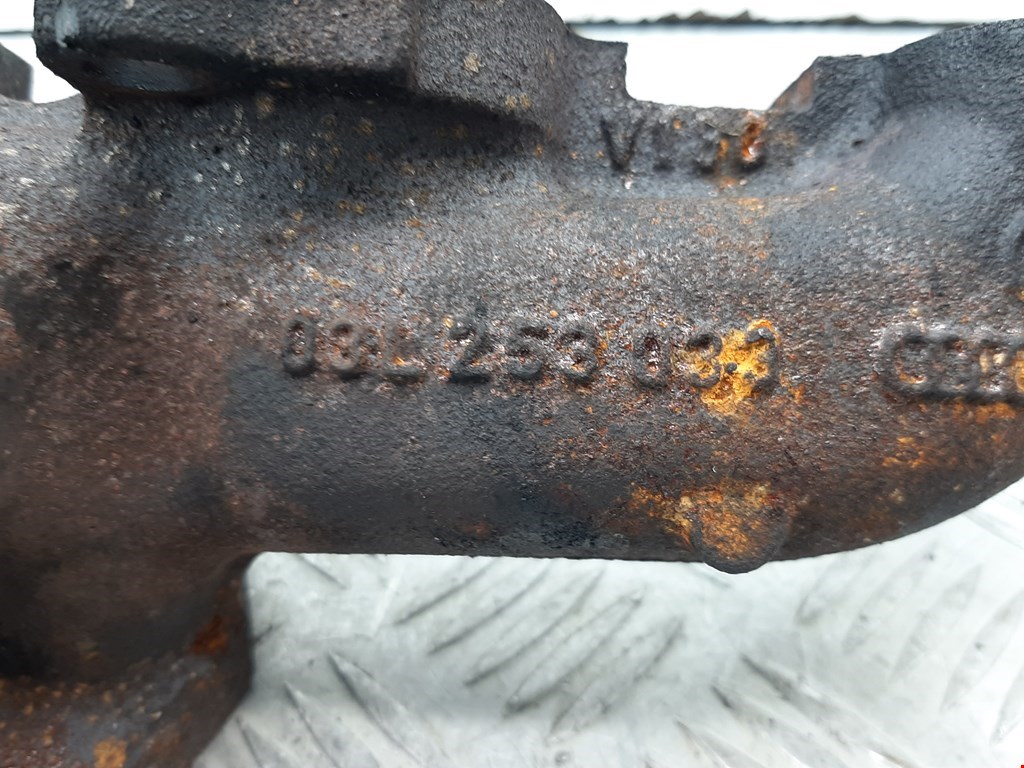 Коллектор выпускной AUDI A4 B8 2007-2015