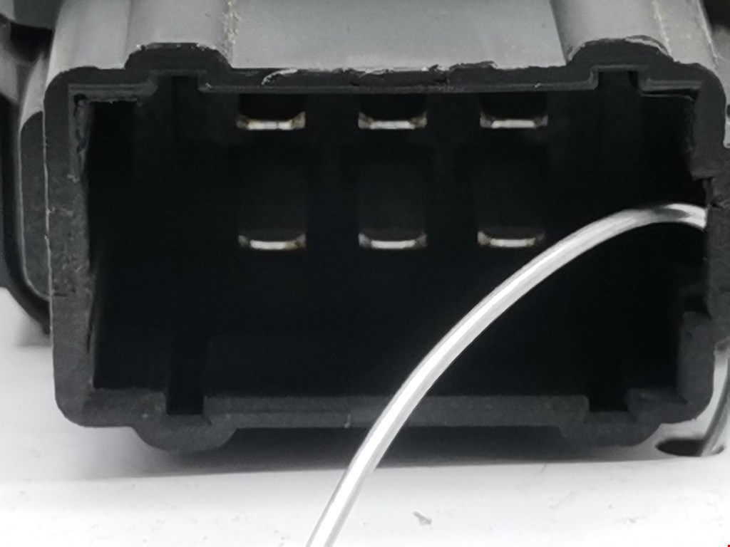 Кнопка центрального замка NISSAN Primastar 2001-2014