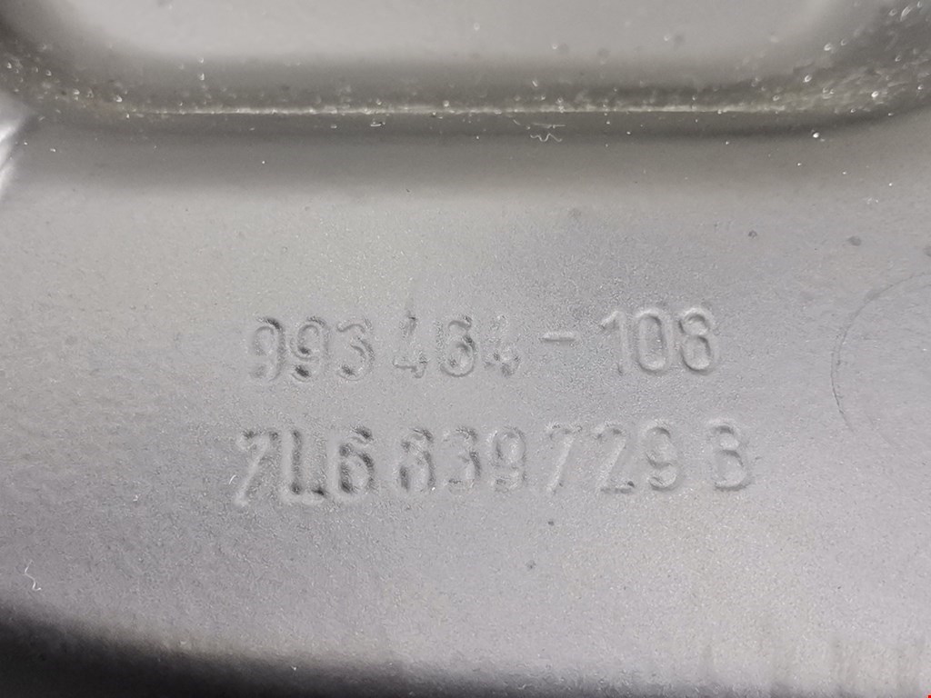 Стеклоподъемник задний левый VOLKSWAGEN Touareg 2002-2010