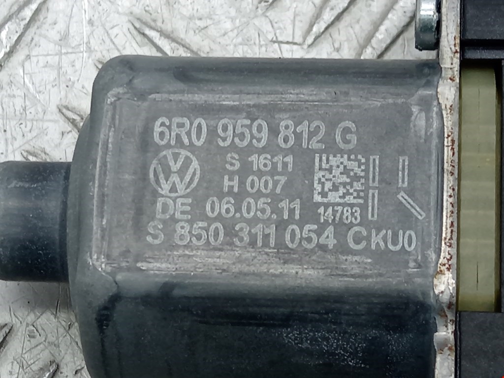 Стеклоподъемник задний правый VOLKSWAGEN Polo V HB 2009-2017