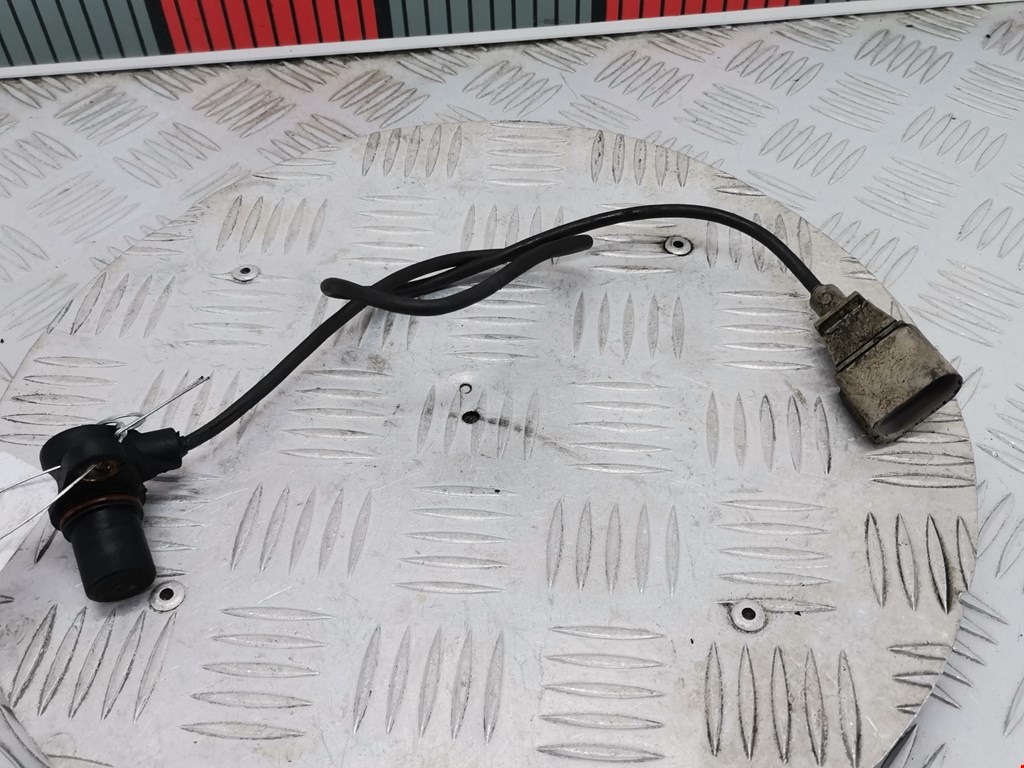 Датчик положения коленвала VOLKSWAGEN Beetle A4 1998-2010