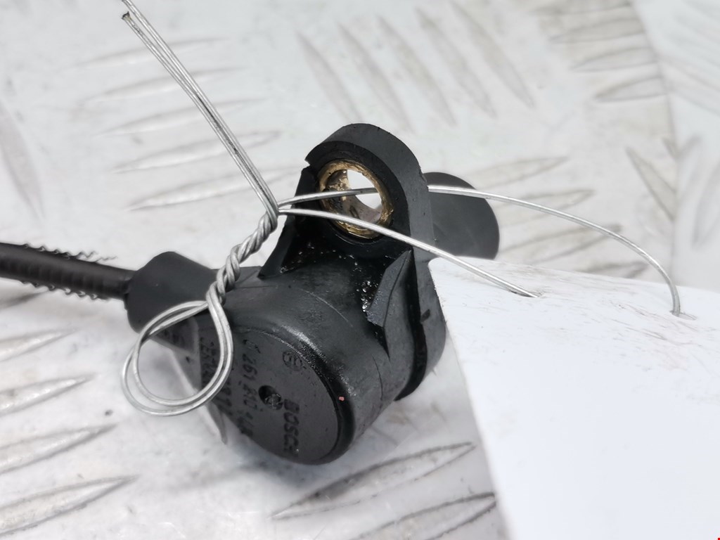 Датчик положения коленвала VOLKSWAGEN Beetle A4 1998-2010