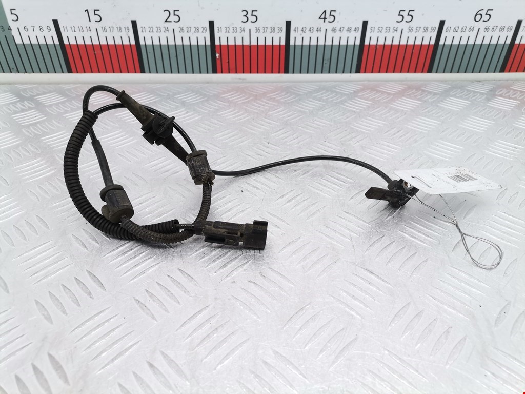 Датчик ABS передний левый OPEL Astra J 2009-2017