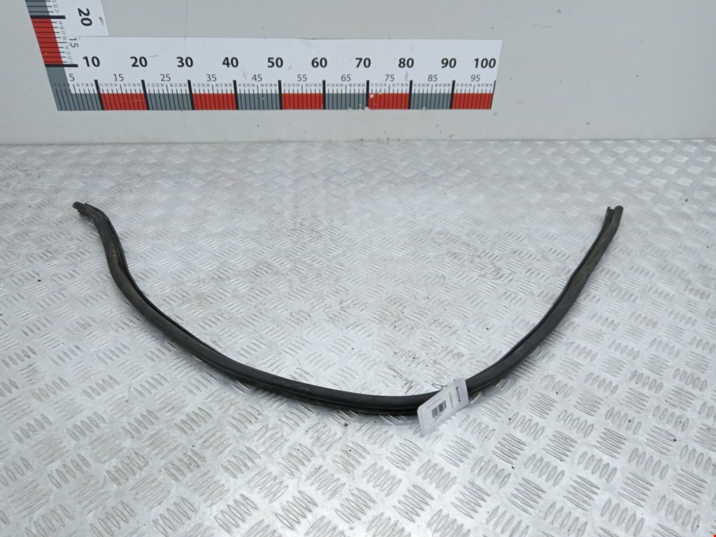 Уплотнитель (наружный) FORD Transit 2006-2014