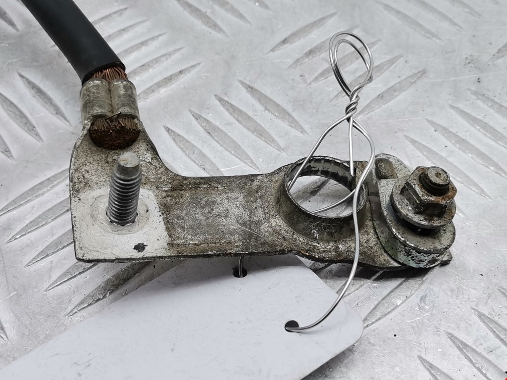 Клемма аккумулятора (минус) - FORD Transit 2006-2014