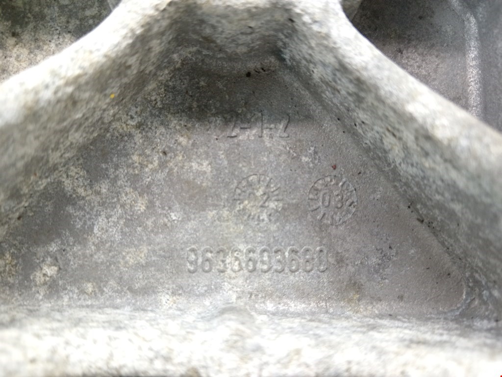 Кронштейн кондиционера PEUGEOT 206 1998-2012