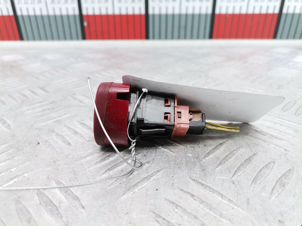 Кнопка аварийной сигнализации (аварийки) CITROEN Jumpy 2007-2016