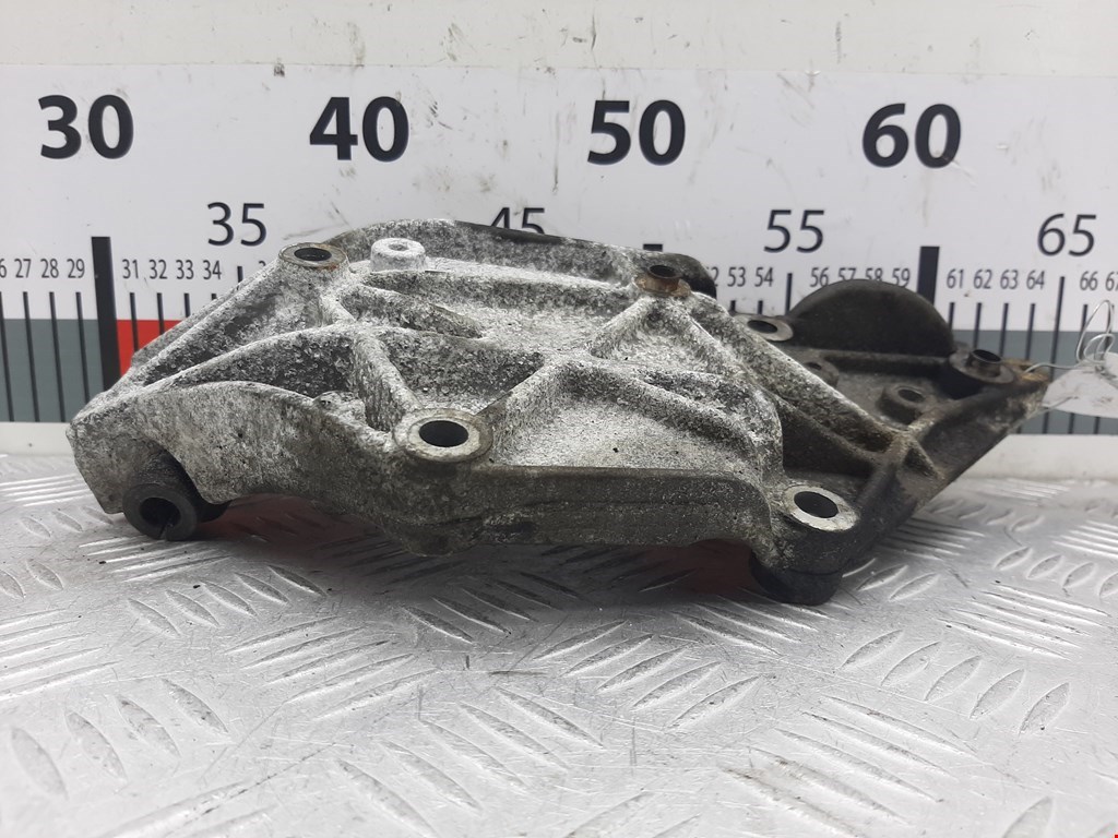 Кронштейн генератора PEUGEOT 308 2007-2015