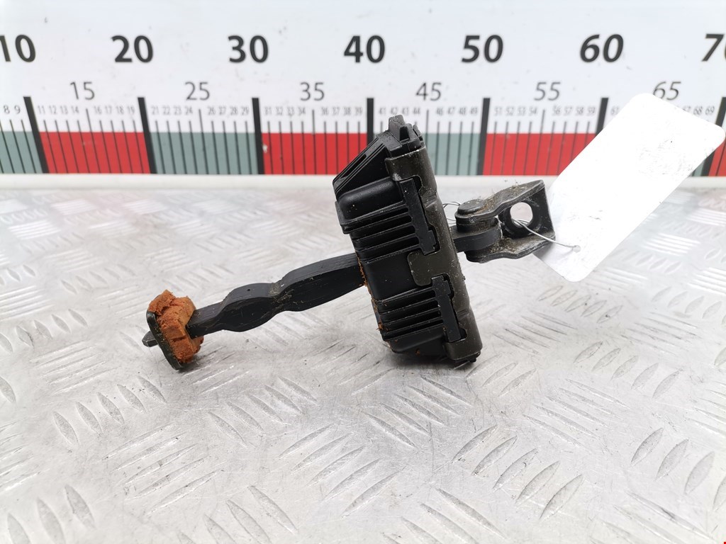 Ограничитель открывания двери BMW X5 E53 1999-2006