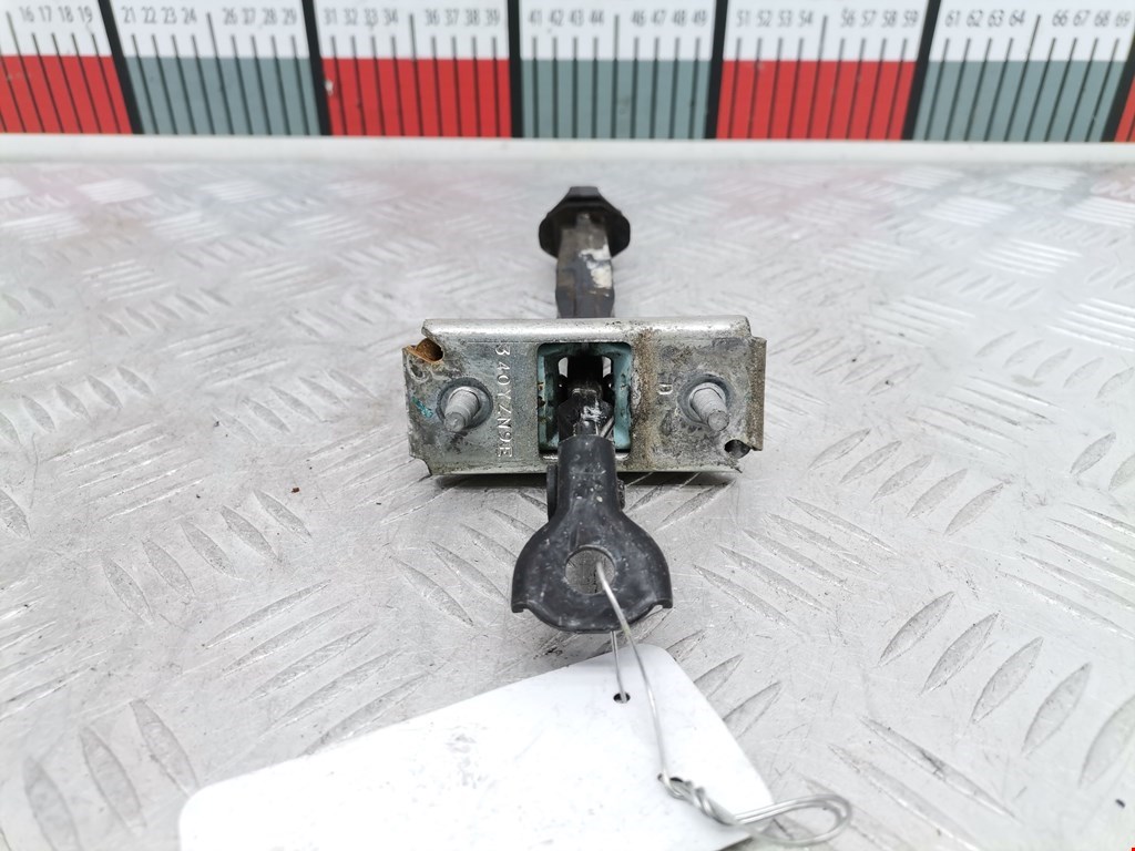 Ограничитель открывания двери OPEL Astra J 2009-2017