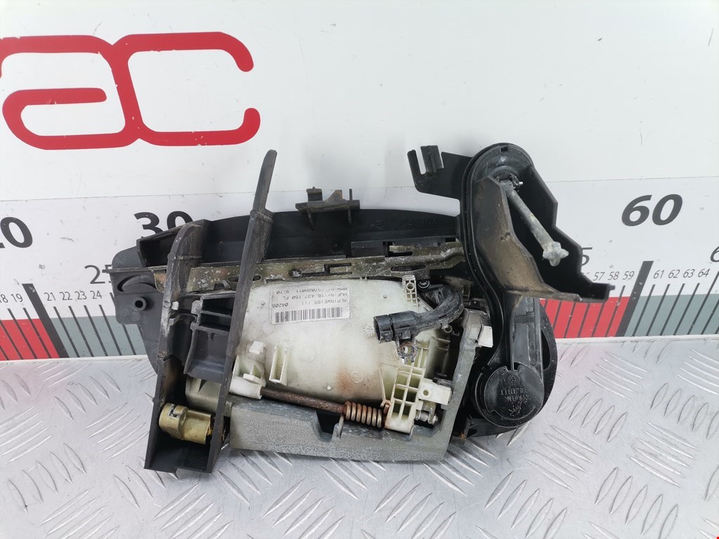 Ручка двери передней наружная левая BMW 7er 7 серия E65/E66 2001-2008