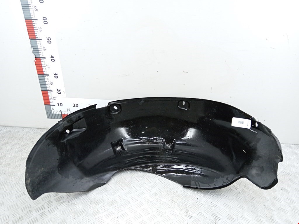 Локер (подкрылок) задний правый MERCEDES-BENZ M-Class W163 ML 1997-2005