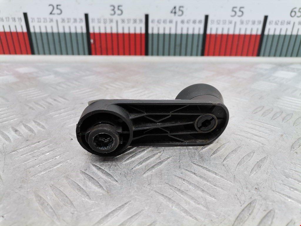 Ручка стеклоподъемника OPEL Astra J 2009-2017