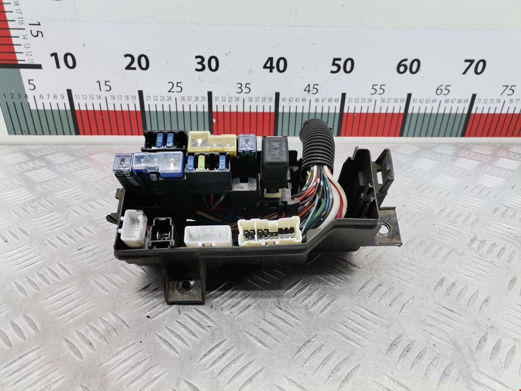 Датчик уровня в бачок омывателя NISSAN Pathfinder R51M 2004-2014