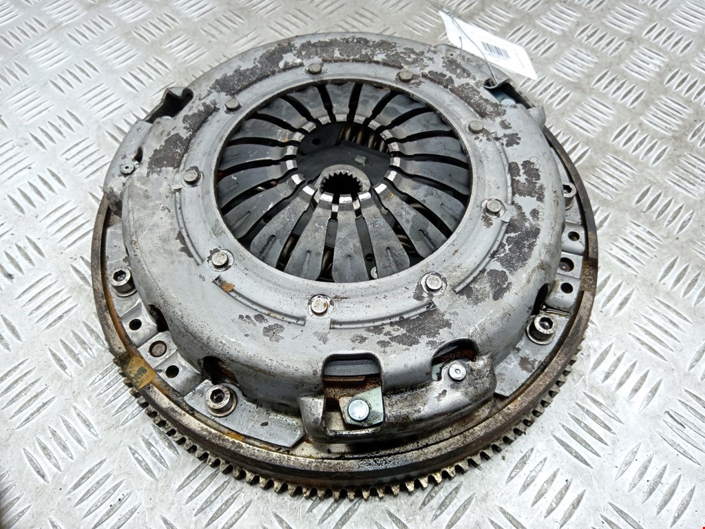 Маховик (демпфер сцепления) NISSAN Primastar 2001-2014