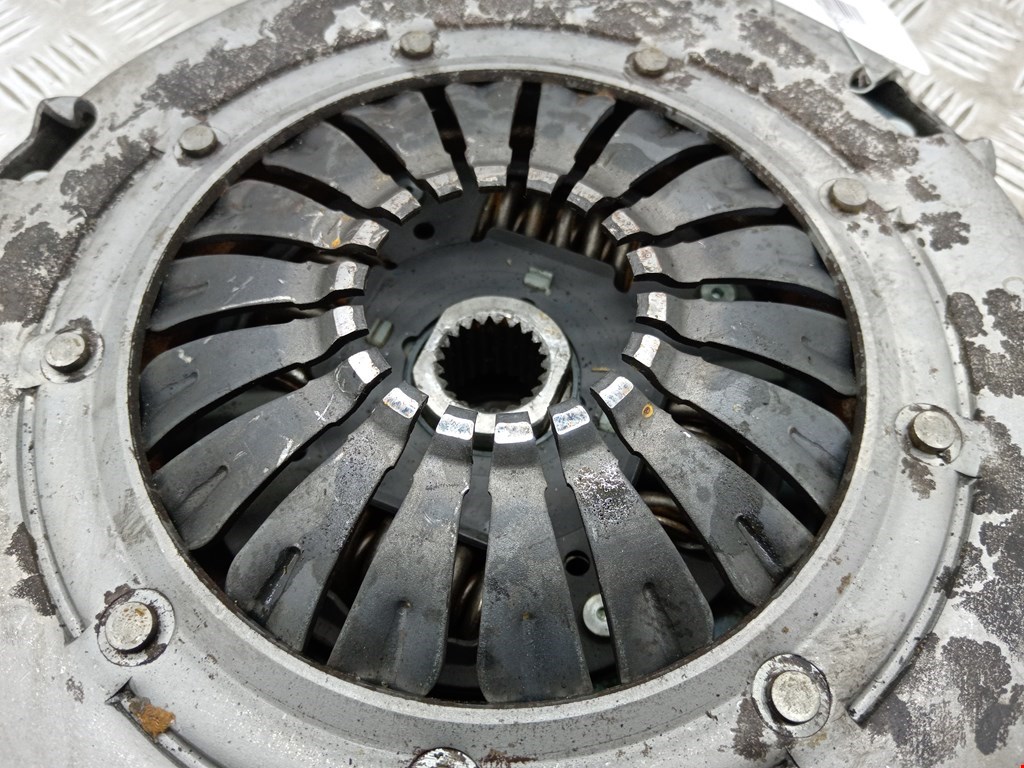 Маховик (демпфер сцепления) NISSAN Primastar 2001-2014