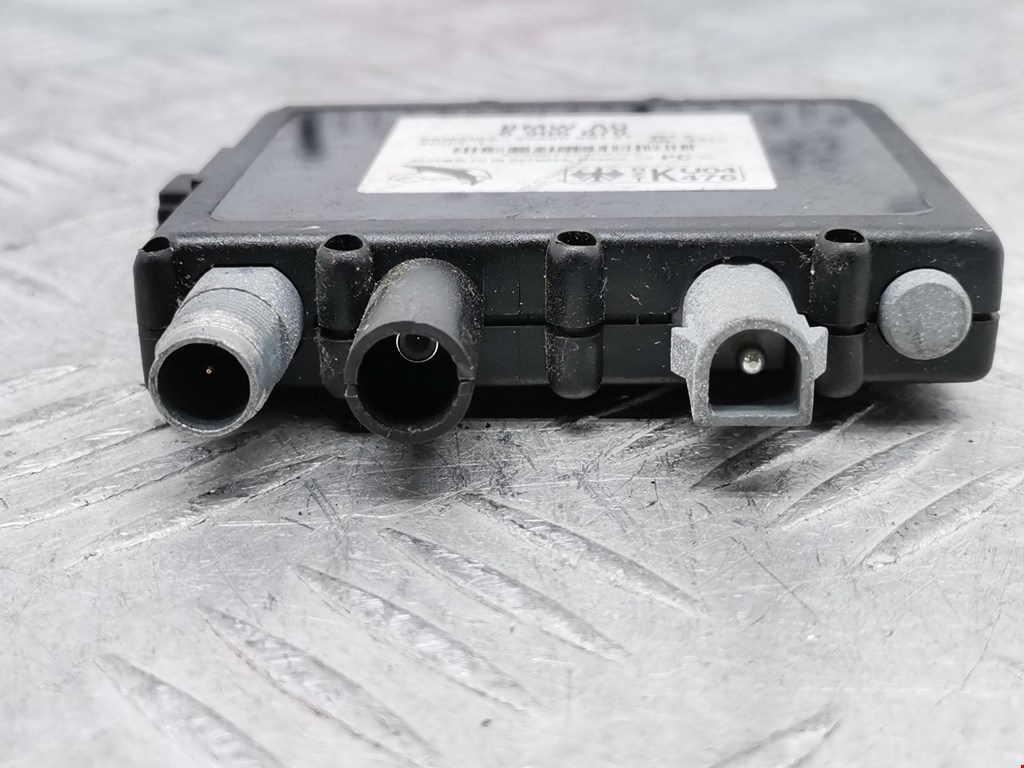 Усилитель антенны BMW X5 E53 1999-2006