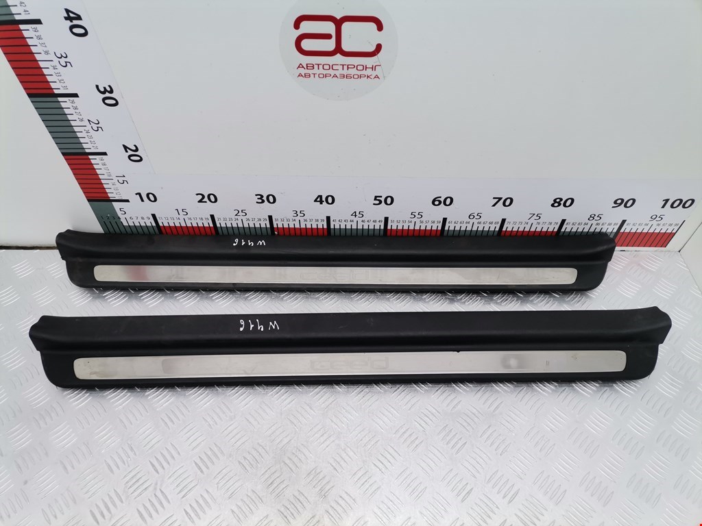 Накладка порога (внутренняя) KIA Cee'd I 2006-2012