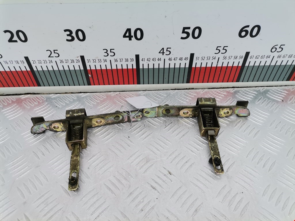 Замок багажника (крышки двери) FORD Ranger 1998-2006