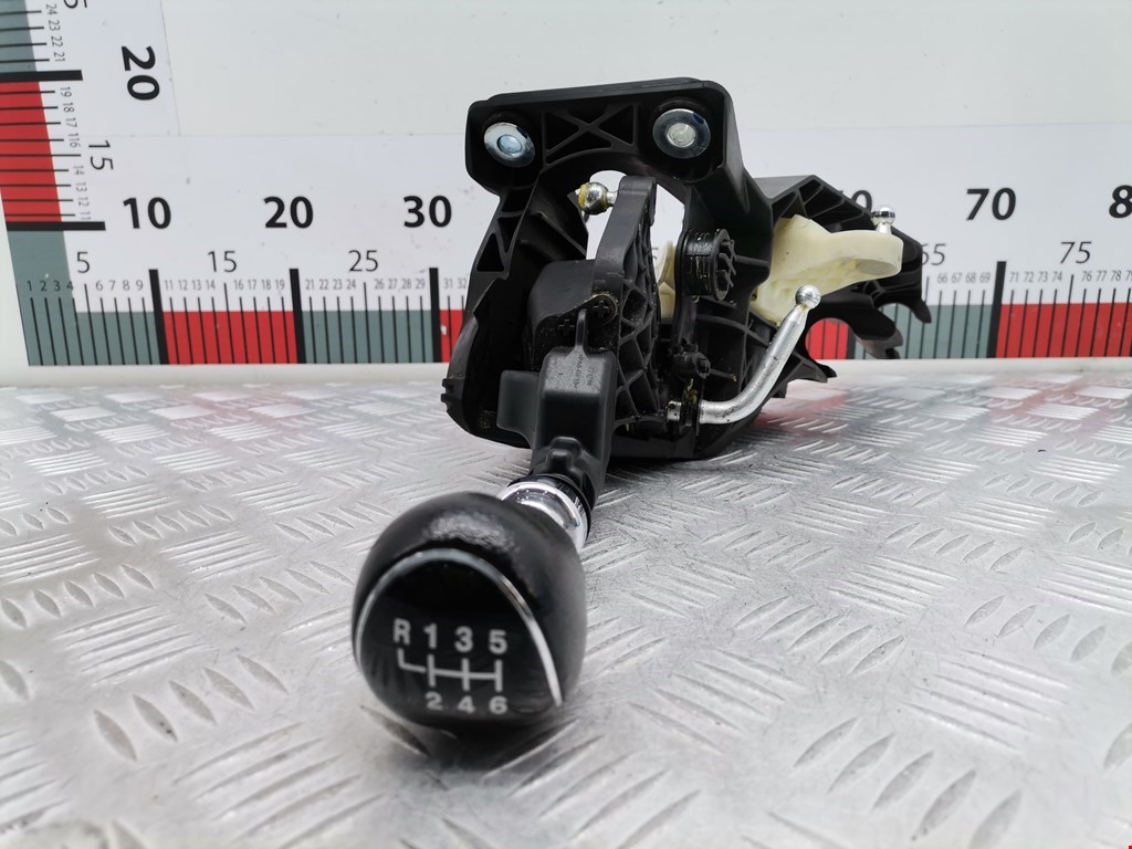 Кулиса (селектор) АКПП/МКПП в салоне FORD Transit 2014-н.в.