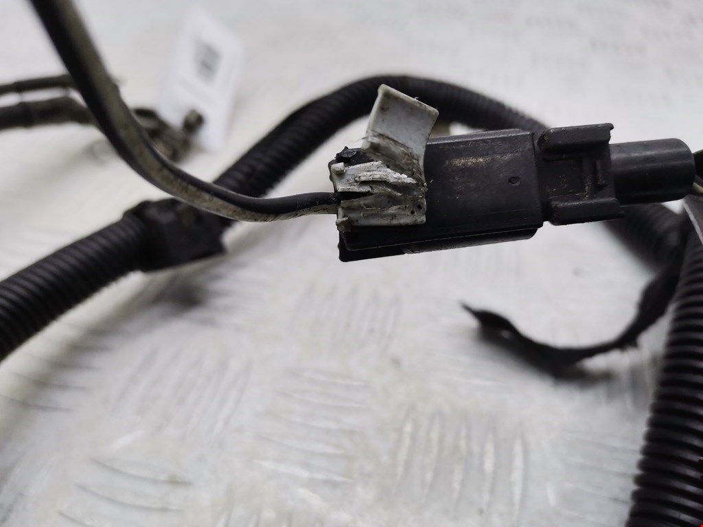 Клемма аккумулятора (плюс) + OPEL Frontera B 1998-2004