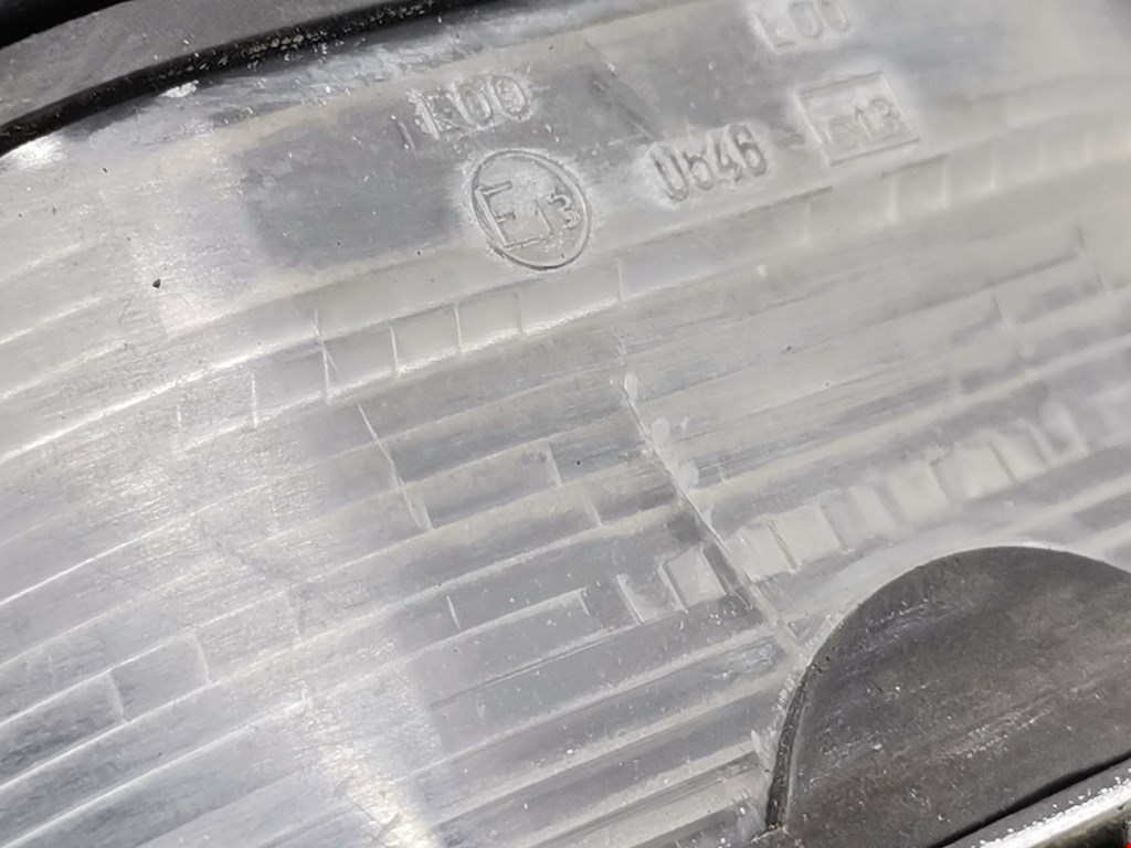 Фонарь подсветки номера NISSAN Primastar 2001-2014