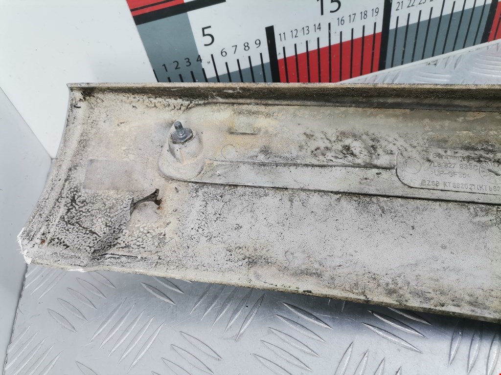 Спойлер VOLKSWAGEN Touareg 2002-2010