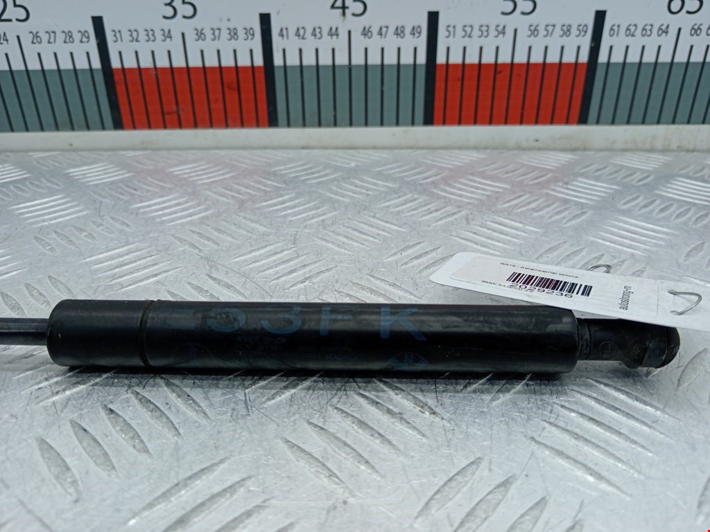 Амортизатор капота левый=правый BMW X5 E53 1999-2006