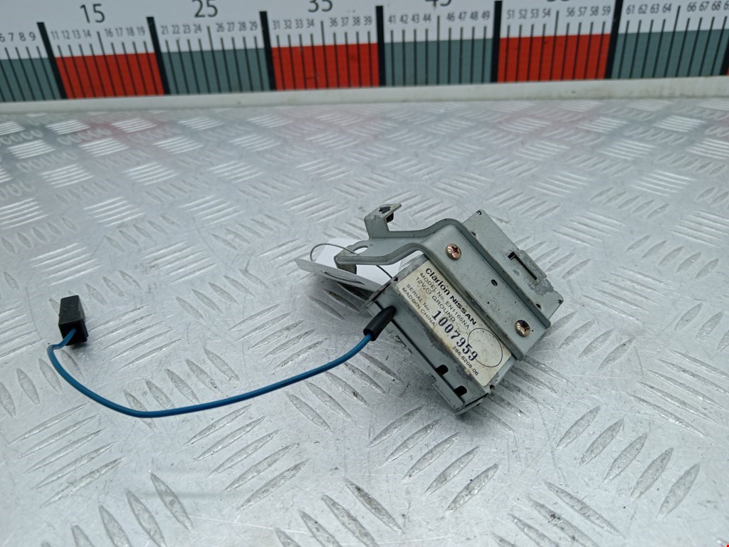 Усилитель антенны NISSAN Pathfinder R51M 2004-2014