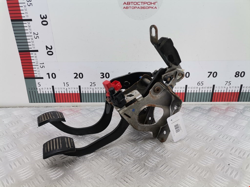 Блок педалей (педальный узел) FORD Focus I 1998-2005