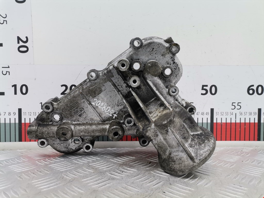 Корпус масляного фильтра KIA Carnival II 2006-2014