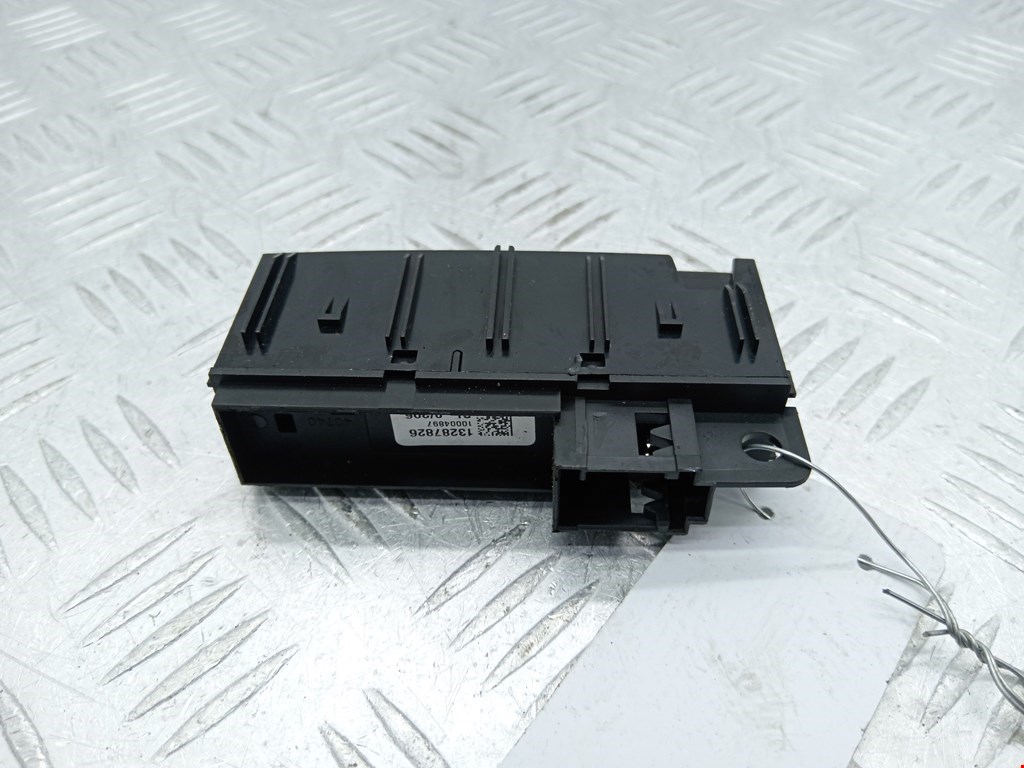 Кнопка аварийной сигнализации (аварийки) OPEL Meriva B 2010-2018