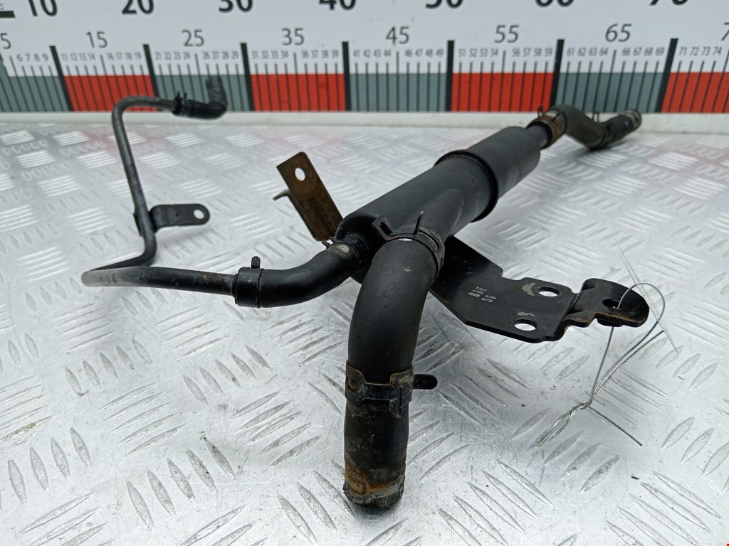 Патрубок KIA Carnival II 2006-2014